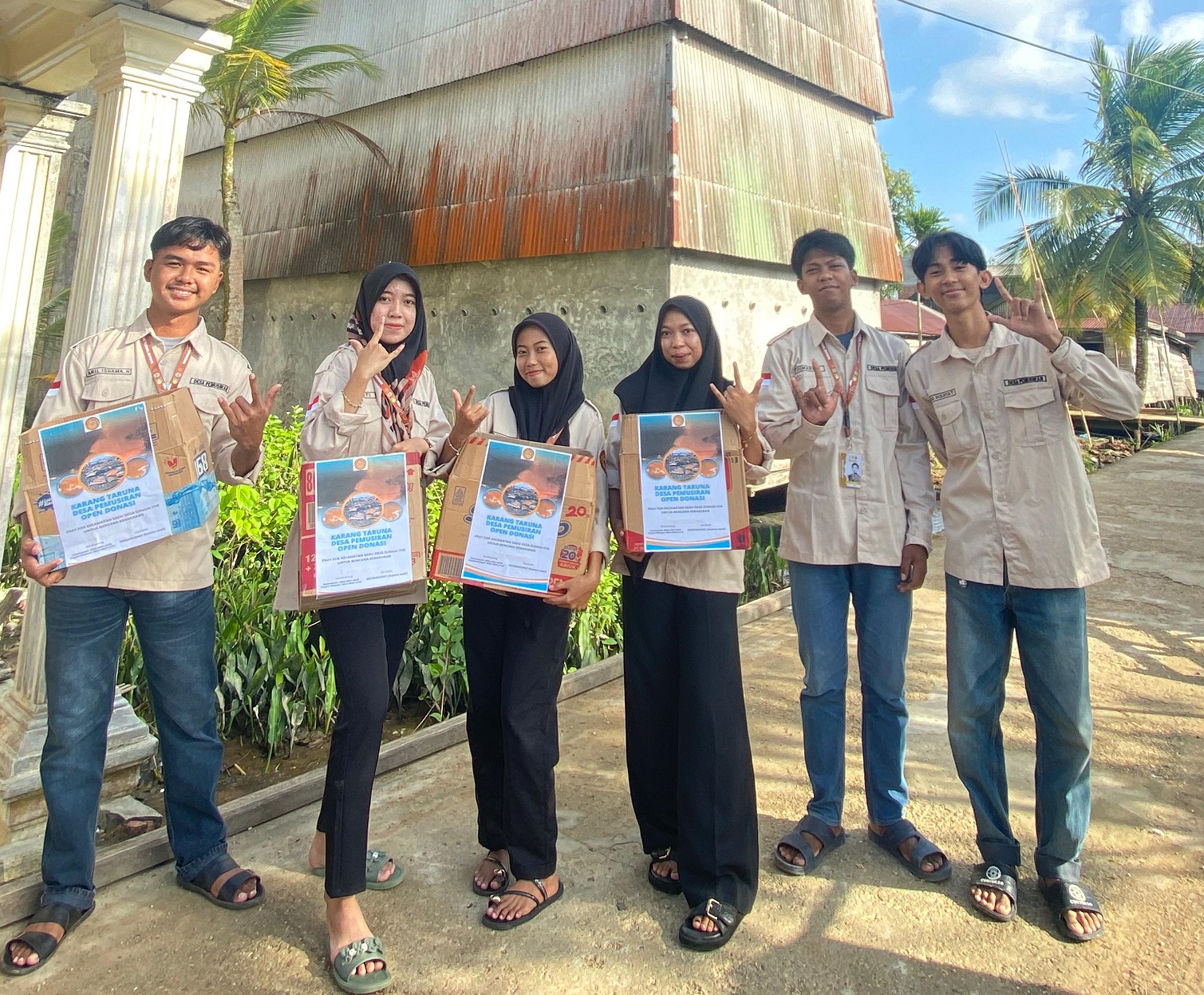 Karang Taruna Desa Pemusiran Galang Dana untuk Korban Kebakaran di Desa Sungai Itik